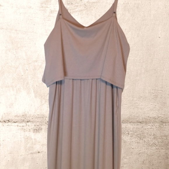 Zenana women's double layer ribbed maxi dress in Ash Mocha XL - Picture 3 of 7